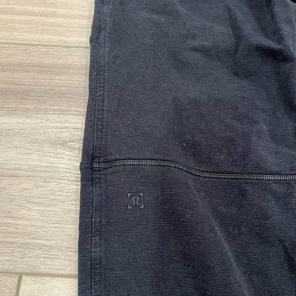 Lululemon Jogger Pant Men’s M Black Tapered Leg Sweatpants Drawstring Waist - Picture 6 of 7